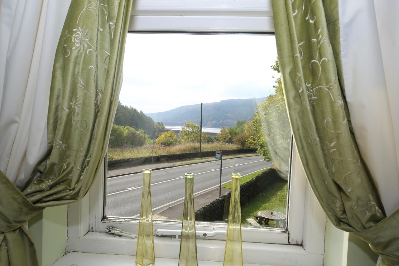 Oyo Ladybower Inn Bamford Exterior foto